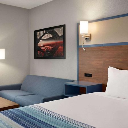 Americinn By Wyndham Branson & Conference Center Экстерьер фото
